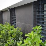 Cutie de bijuterii modernă din Buda – placării cu piatră a fațadelor